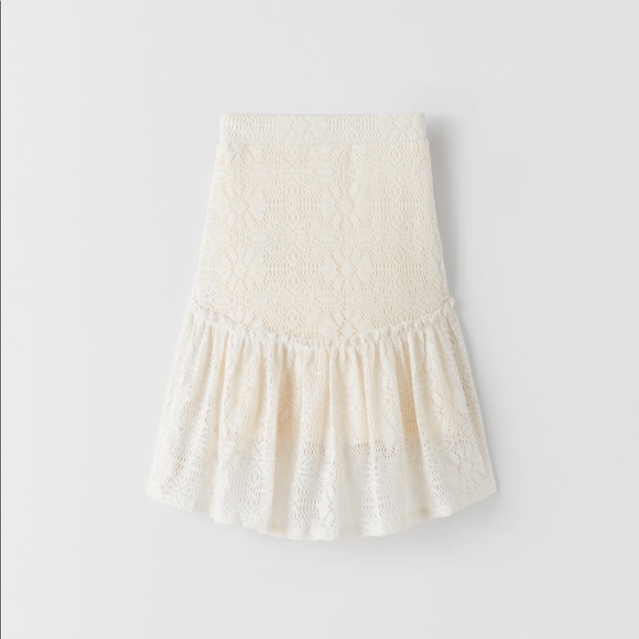 Zara Girls Guipure Lace Ruffled Skirt - Picture 2 of 3